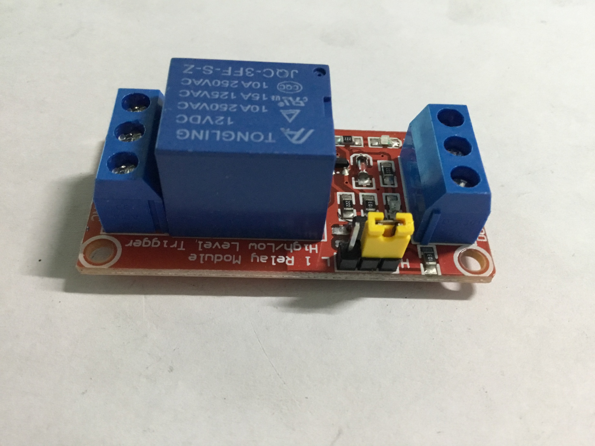Module relay 1 kênh 12V có opto cách ly kích hoạt mức cao - thấp