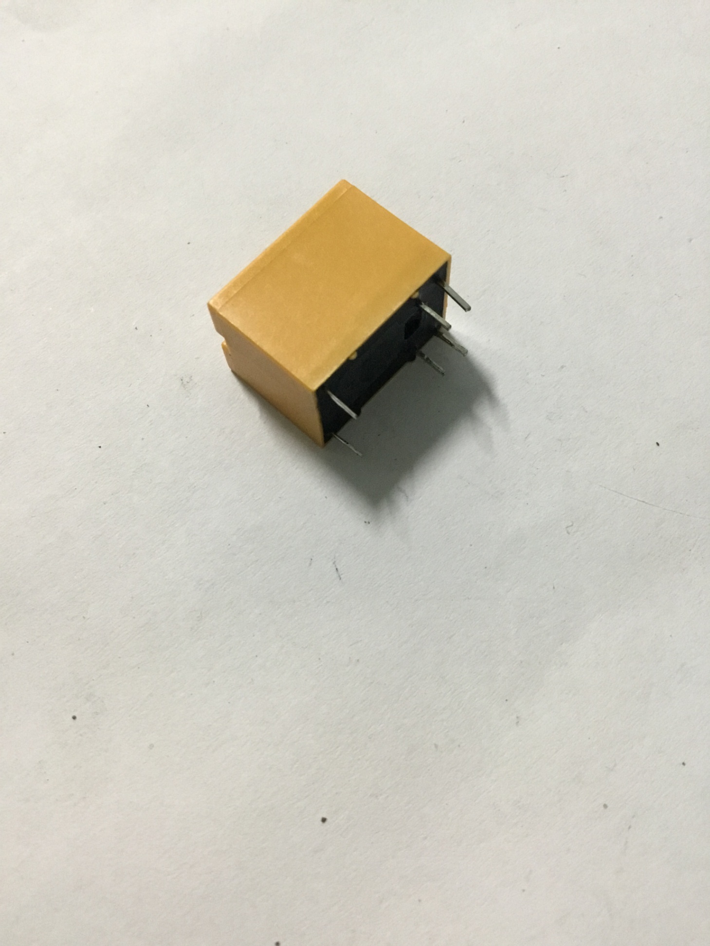 Relay HRS1H-S-DC5V /N4100/ 5VDC 3A
