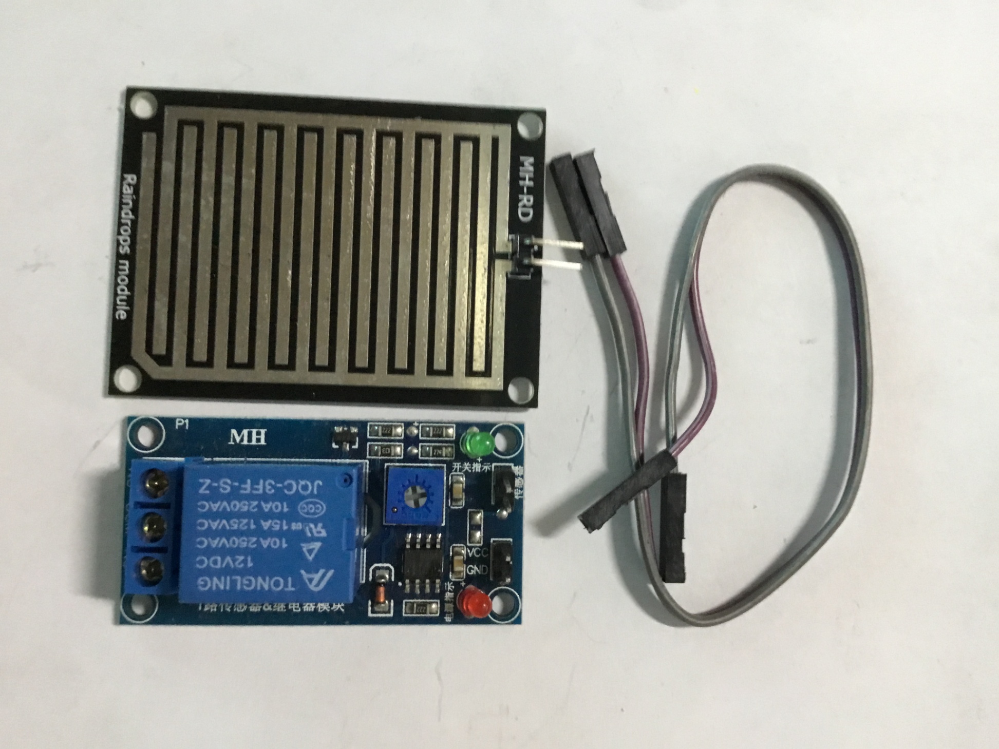 Module Cảm Biến Nước Mưa Relay 12VDC
