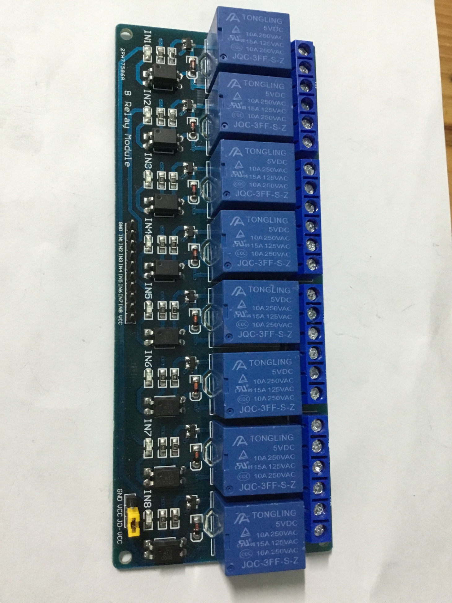 Module 8 relay với opto cách ly 5V đóng cắt thiết bị điện 10A