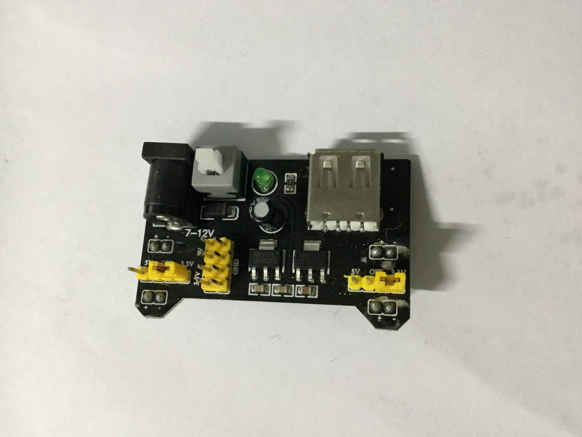 Module Nguồn Breadboard MB-102 Điều Chỉnh Điện Áp DC 3.3V/5V