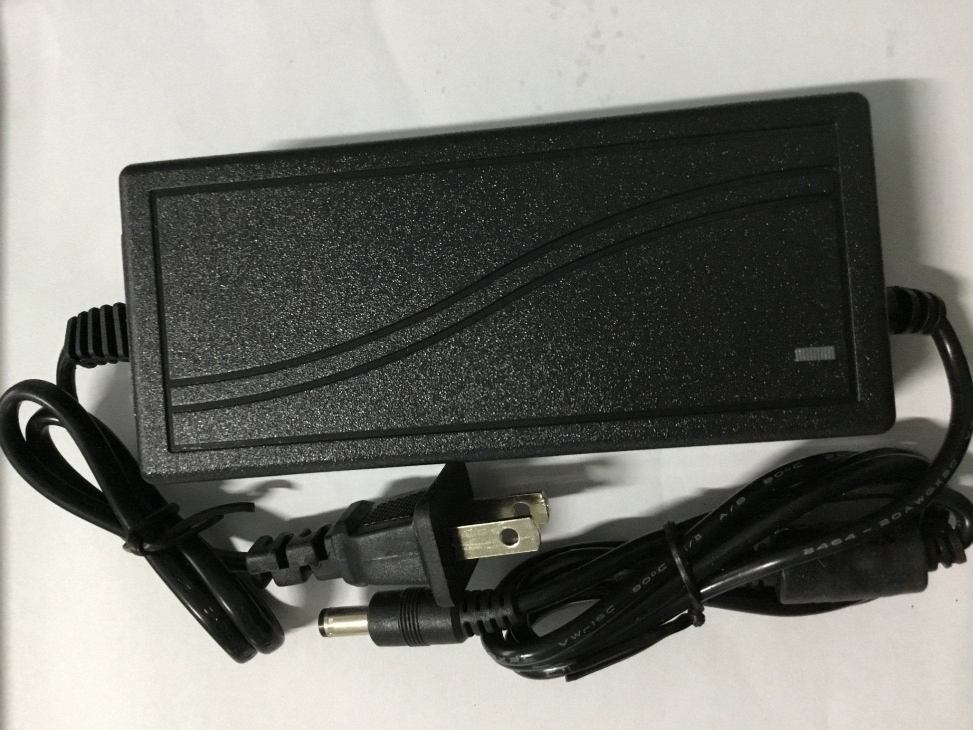 Sạc 5s 21V 2A, sạc pin Li-ion 18v, có đèn báo đầy (loại tốt)