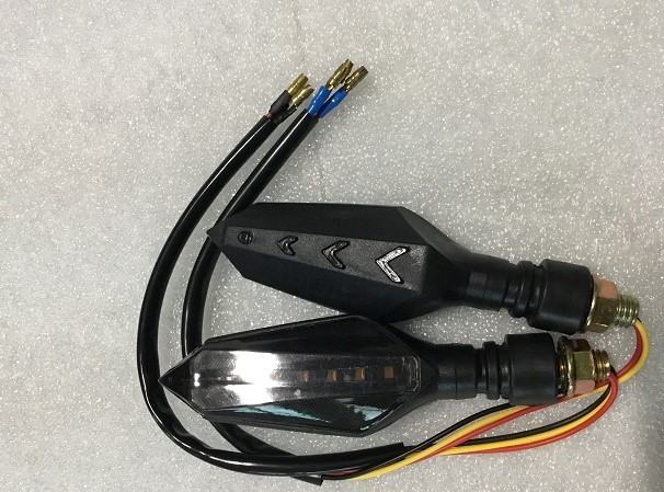 (1 cặp) Xinhan led đuổi 12V