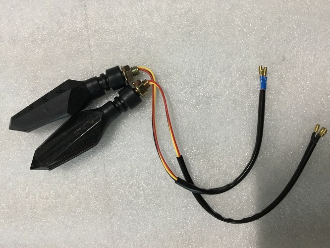 (1 cặp) Xinhan led đuổi 12V