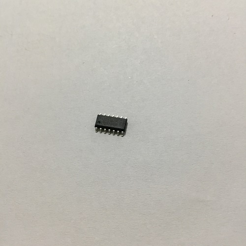IC phím cảm máy giặt Aqua cửa ngang PIC16F1823 (đã nạp code)