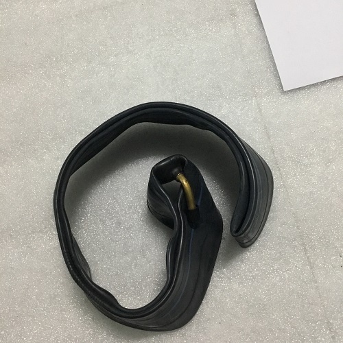 Ruột / săm 16x2.50 van cong