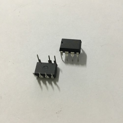 (2 con) IC nguồn PN8024S PN8024 N8024 8024S 8024 DIP 7