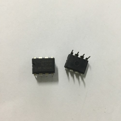 (2 con) UC3844 DIP8