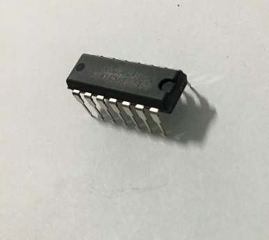 74HCU04AN DIP14 (Mới chính hãng)