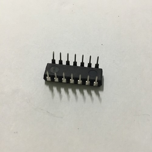 74HCU04AN DIP14 (Mới chính hãng)