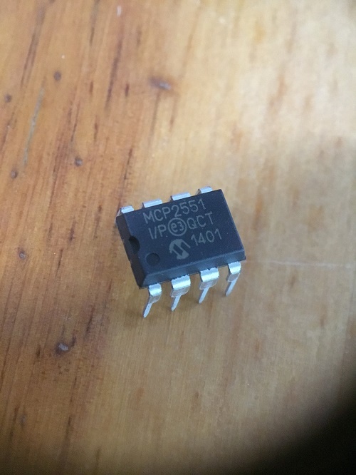 IC Can MCP2551 I/P DIP-8
