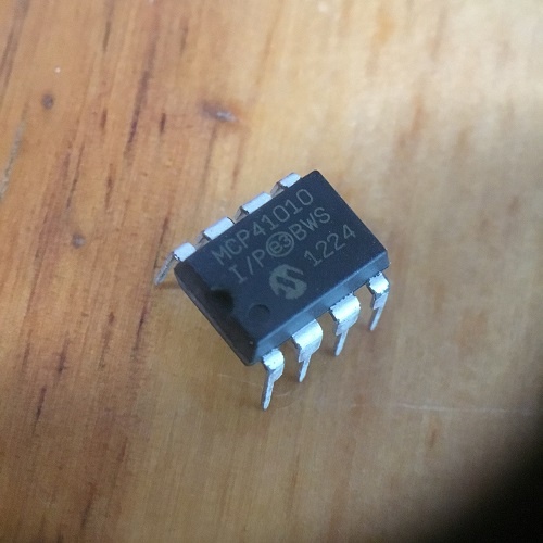 MCP41010-I/P DIP8