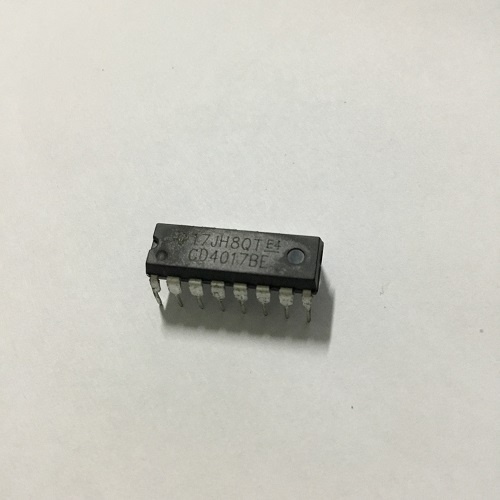CD4017 DIP16