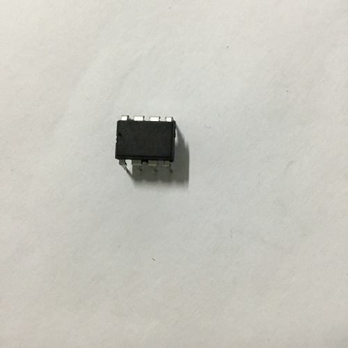 LM393 DIP8 (chính hãng)