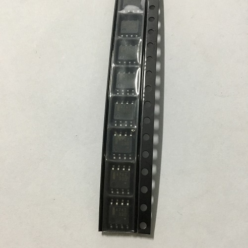 UPC4742 SOP-8 (Mới chính hãng)