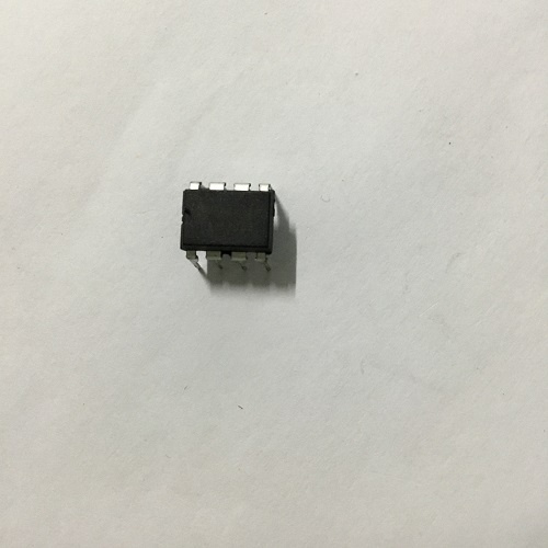 LM393 DIP8 (chính hãng)