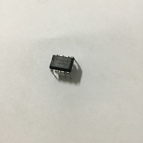 LM2903 M2903 2903 DIP8 (Mới chính hãng)