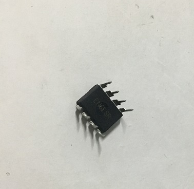 TA6586 6586 RZ7886 7886 DIP8 (mới, chính hãng)
