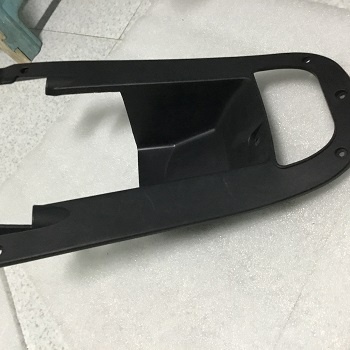 Ốp nhựa to dưới yên xe CAP A