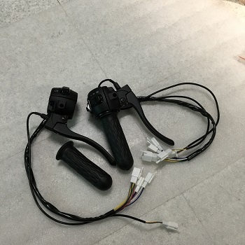 Bộ tay ga xe điện đời mới (tay ga + 2 tay phanh + công tắc xả)
