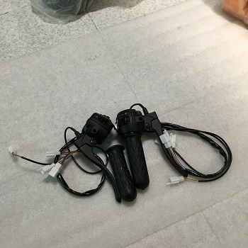 Bộ tay ga xe điện đời mới (tay ga + 2 tay phanh + công tắc xả)
