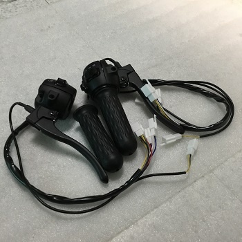 Bộ tay ga xe điện đời mới (tay ga + 2 tay phanh + công tắc xả)