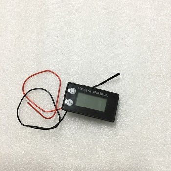 Vôn kế điện tử VOKTTA DC 8V-100V LifePO4 12V 24V 48V 6133A LCD (báo động màu trắng)