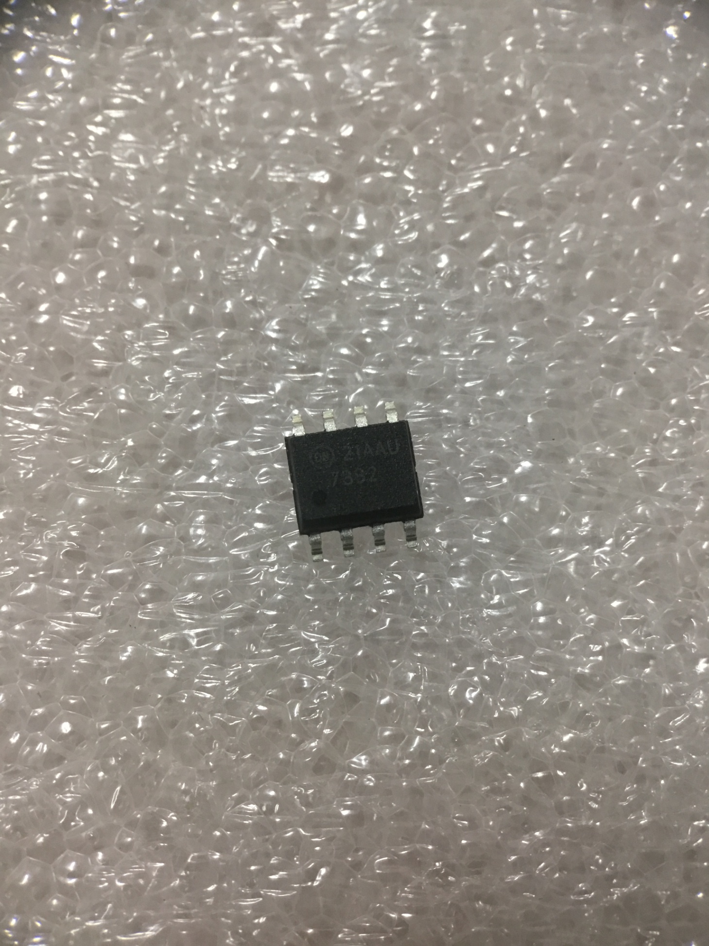 FAN7382 SOP8 High-Side and Low-Side Gate Driver