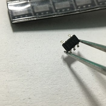 (10 con) IC nguồn SPX3819 500mA 3.3V SOT23