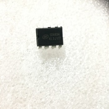 (2 con) IC nguồn SD6834 DIP8