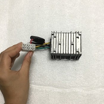Đổi nguồn gang đúc 12V xe điện dùng 48-72V Vinfast