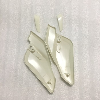 Ốp hông 2 bên dưới yên sau xe điện Michi A6, xe 2 yên xe cỏ (nhựa nguyên sinh, không màu)