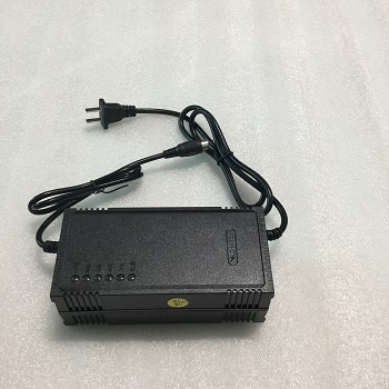 Sạc xe điện 24V 12Ah E-scooter, chân tròn, hàng cao cấp