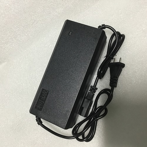 Sạc pin 48V 30Ah hàng chất lượng (54.75V 5A)