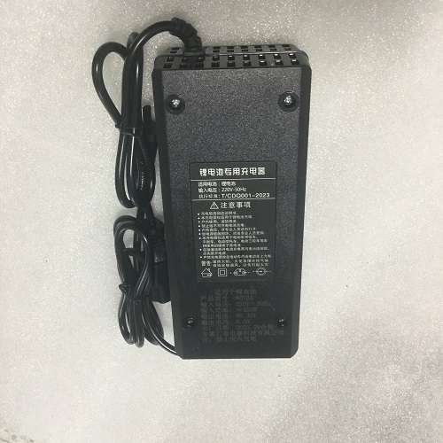 Sạc pin 60V 30Ah hàng chất lượng (69.35V 5A)