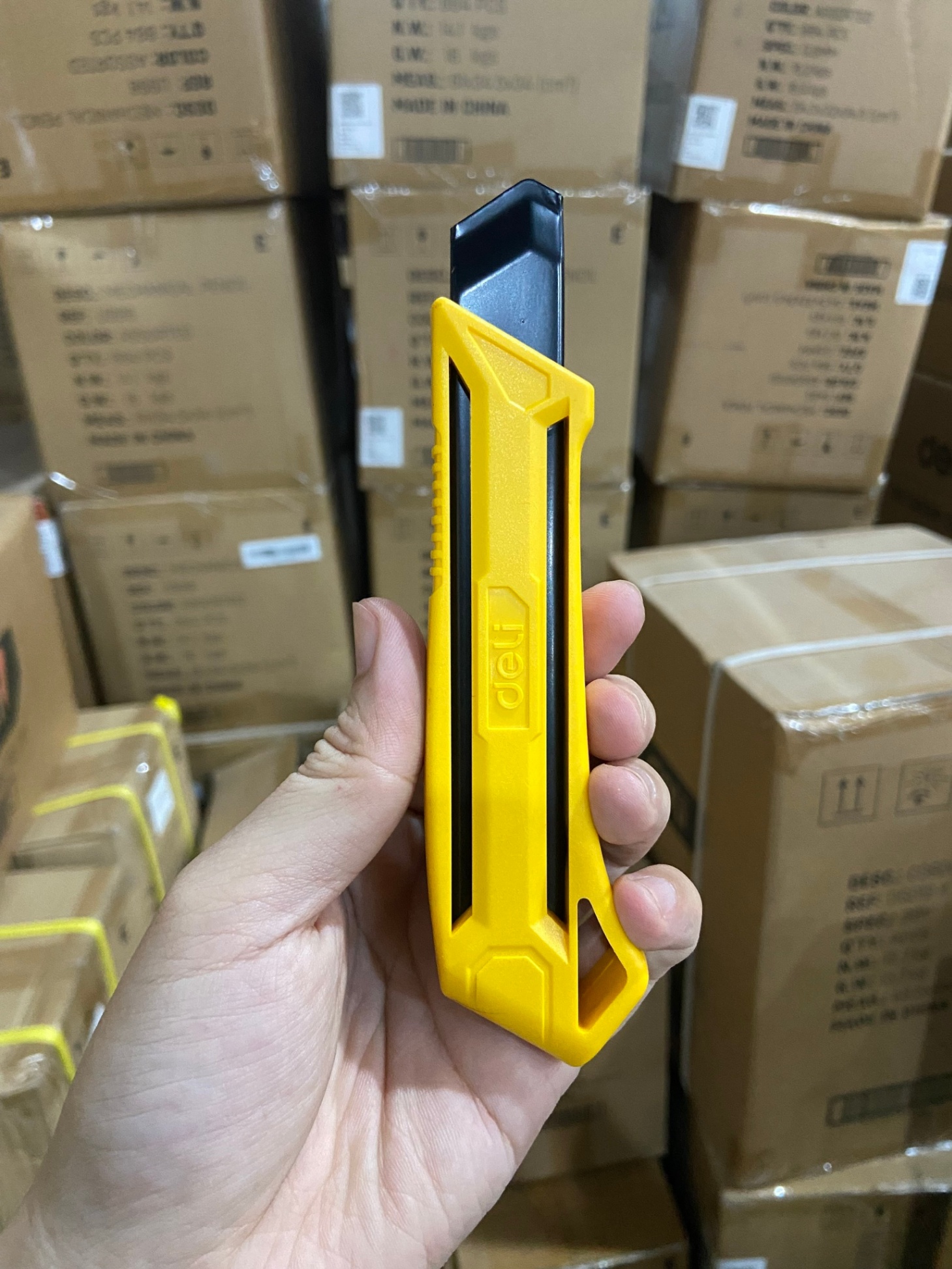 Dao rọc giấy 18mm, lưỡi SK5
