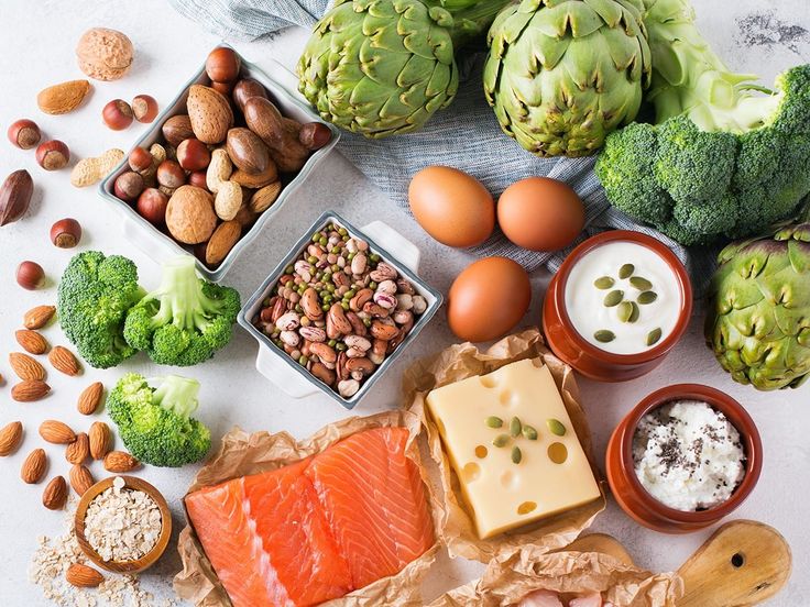 HOAT-DONG-NAO-BO-O-NGUOI-LON-TUOI-CO-CHE-SUY-GIAM-VA-GIAI-PHAP-DUY-TRI-TRI-NHO-TINH-THAN-MINH-MAN_Chất Dinh Dưỡng Thiết Yếu Cho Não Bộ & Hệ Thần Kinh.jpg