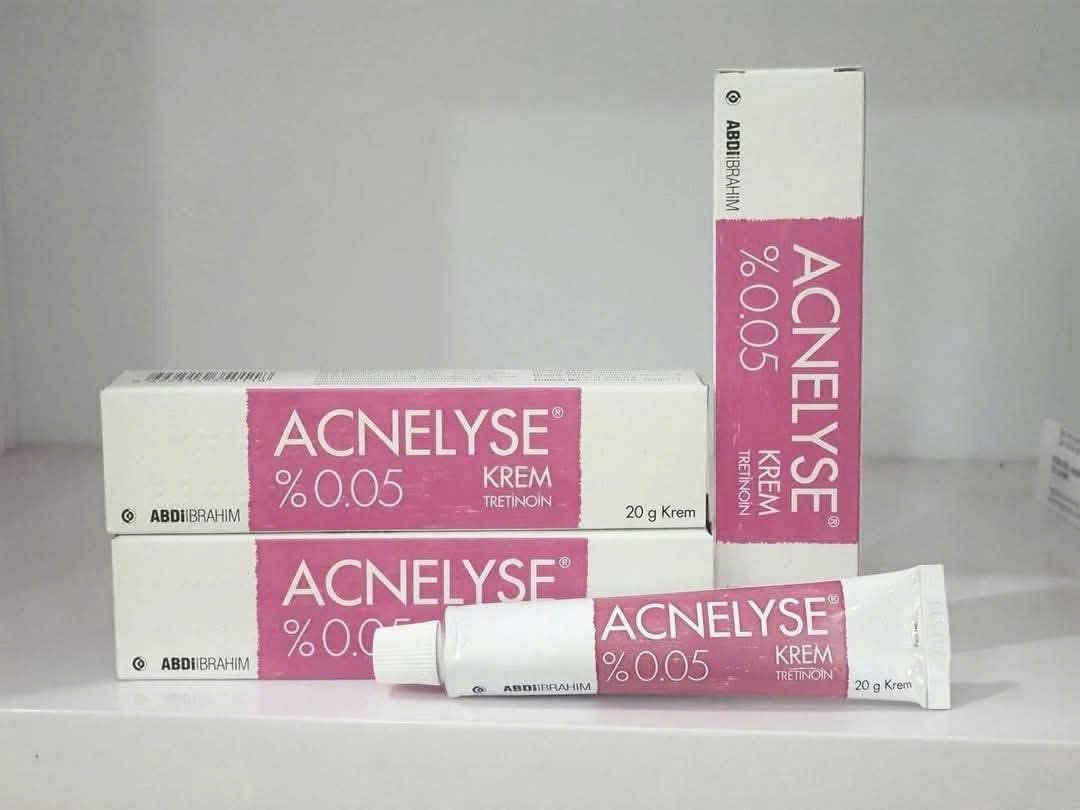 Review Tretinoin Acnelyse 0.05%: 
