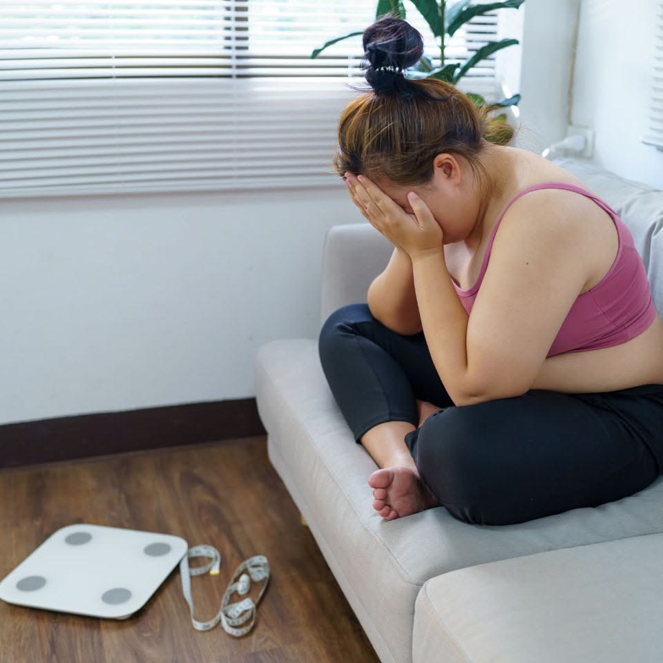 Vì Sao Ngồi Nhiều Dễ Tăng Mỡ?
