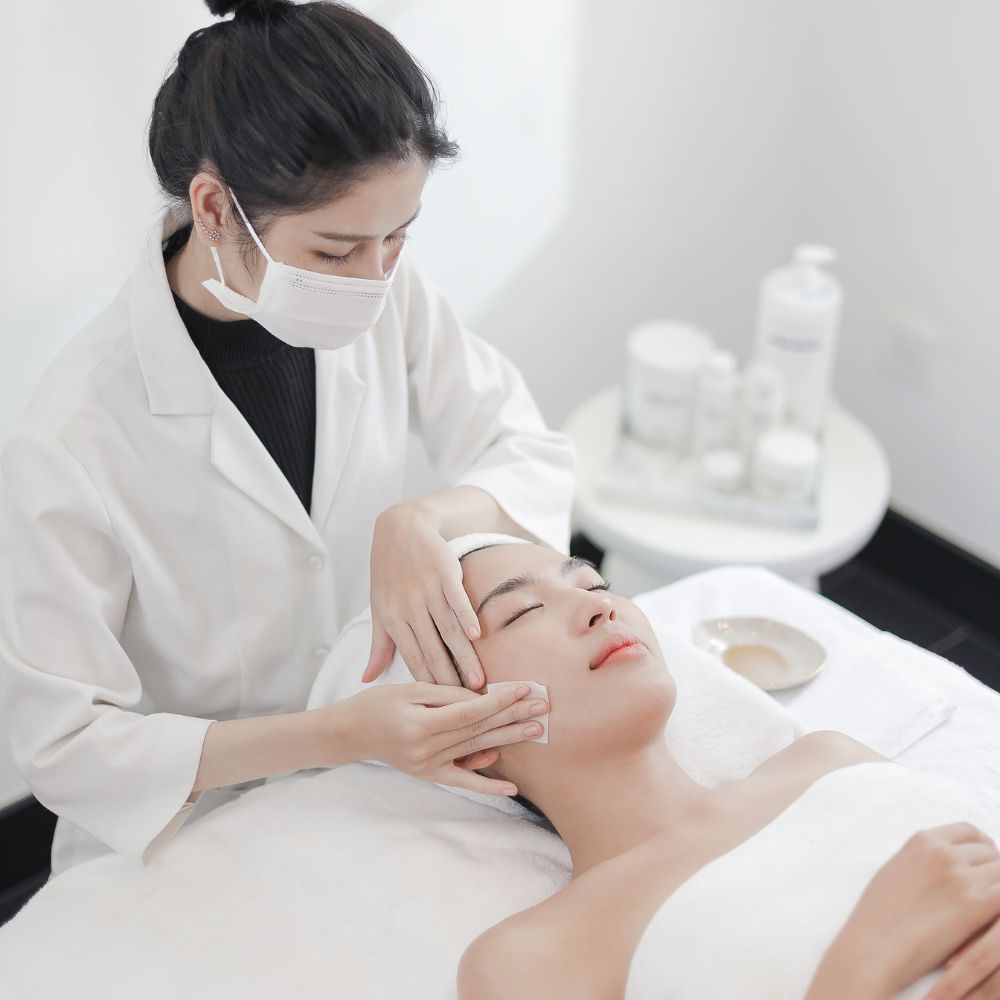 mien-thao-moc-spa-lieu-trinh-phuc-hoi-lan-da-nhiem-corticoid