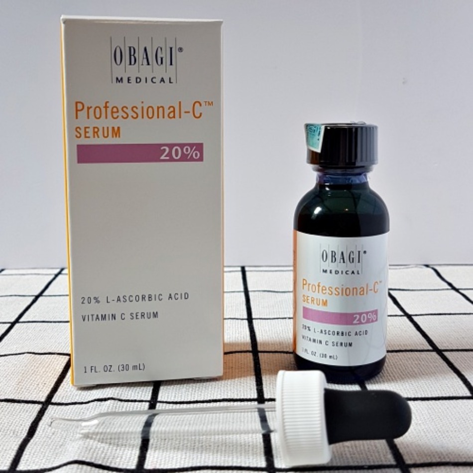 Review-Obagi-Professional-C-Serum-20-30ml-Vitamin-C-duong-sang-da-1.jpg