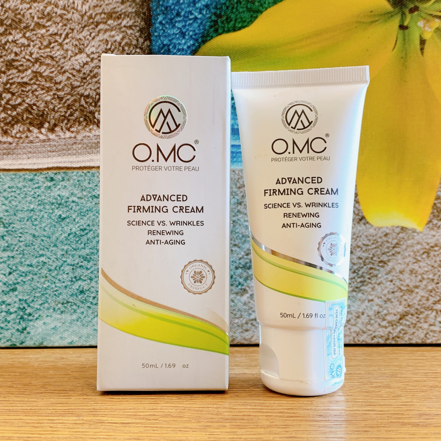 Kem nâng cơ và săn chắc da mặt OMC Advanced Firming Cream