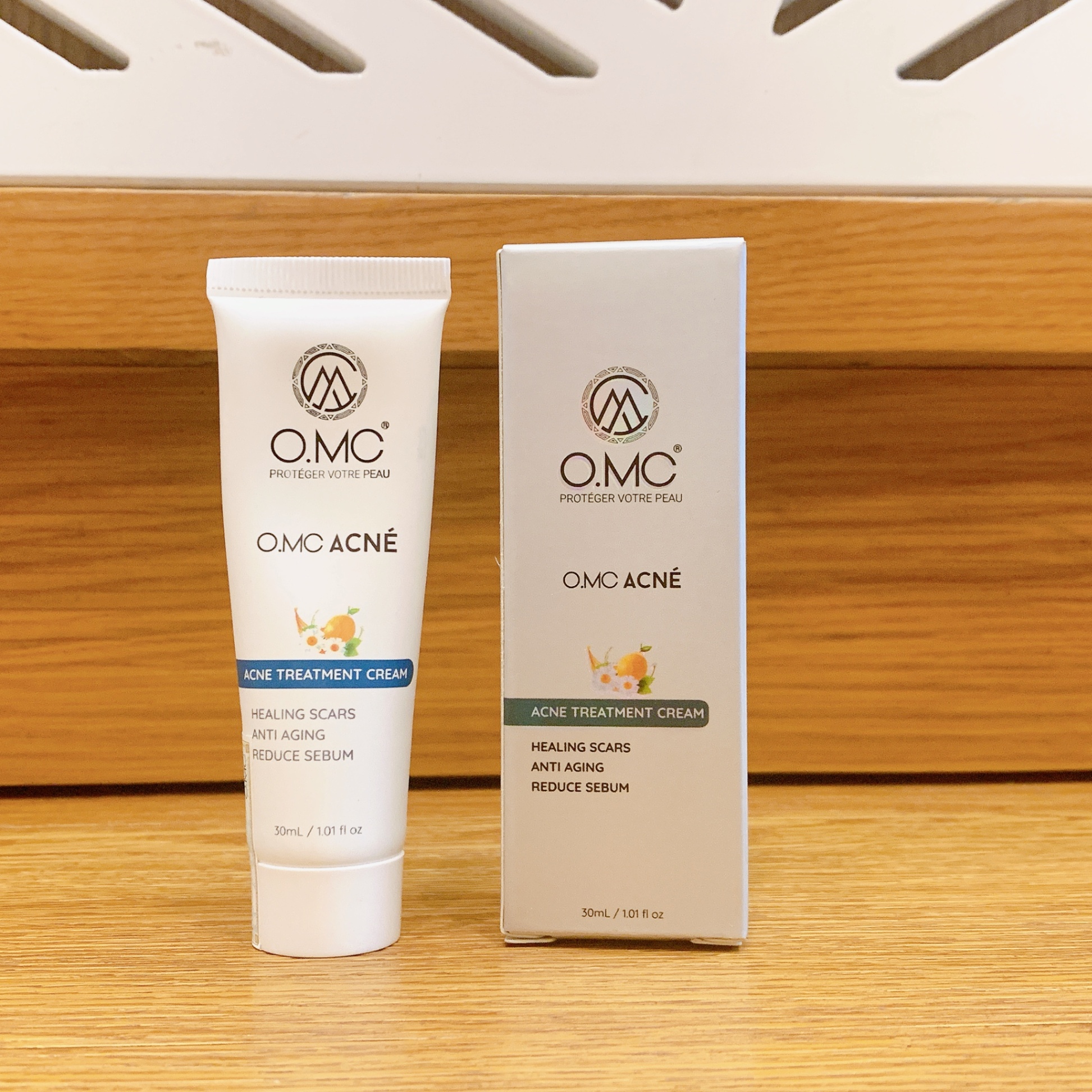 Kem ngừa mụn loại bỏ mụn OMC ACNE 30ml