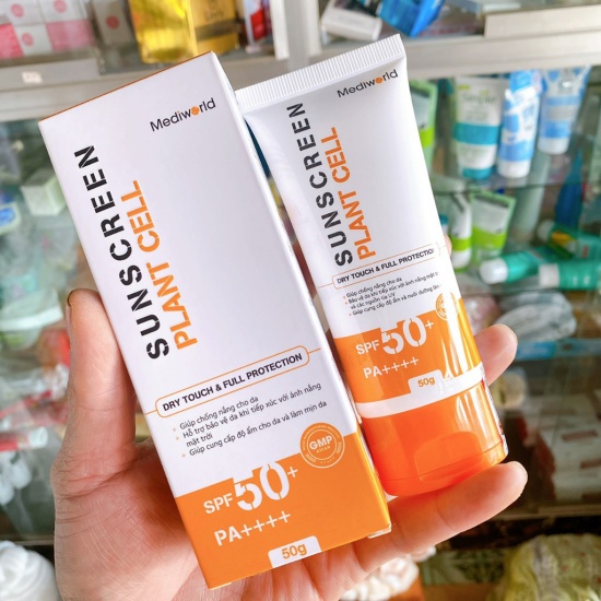 Kem chống nắng bảo vệ và làm mịn da Sunscreen Plant Cell Mediworld