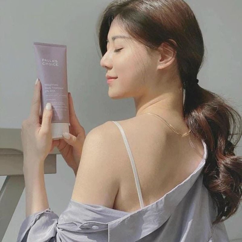 Kem Dưỡng Thể Tẩy Tế Bào Chết Thu Nhỏ Lỗ Chân Lông Paula's Choice Weightless Body Treatment 2% BHA 210ml