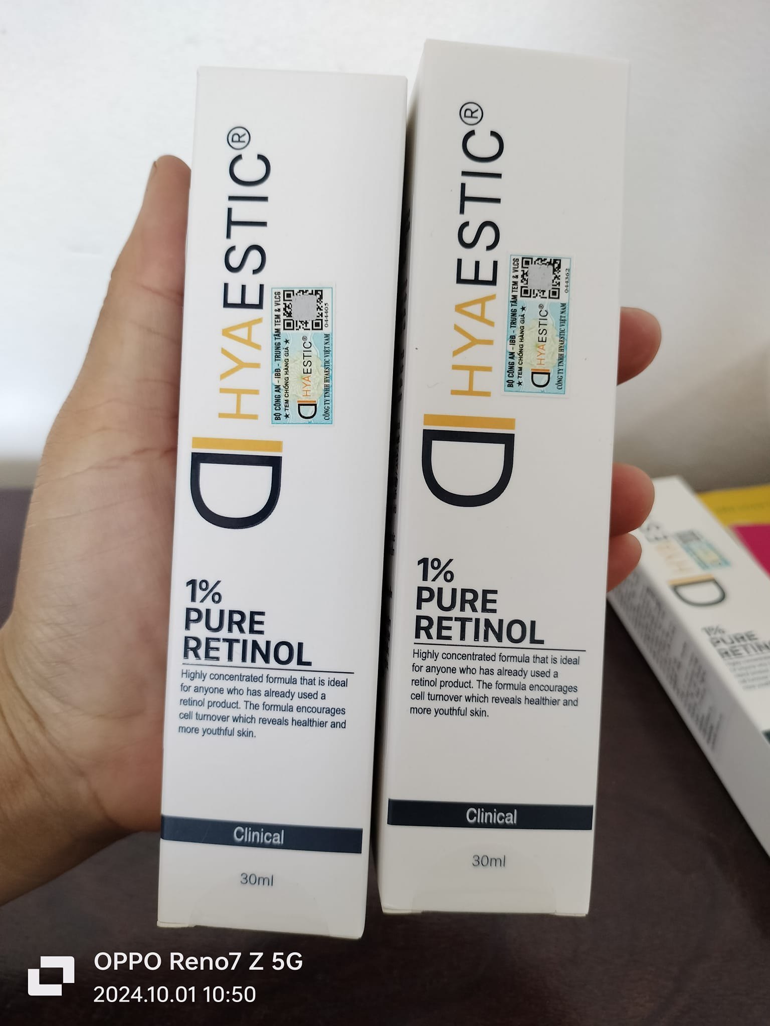 Tinh chất tái tạo da chống lão hóa Hyaestic 1% Pure Retinol 30ml