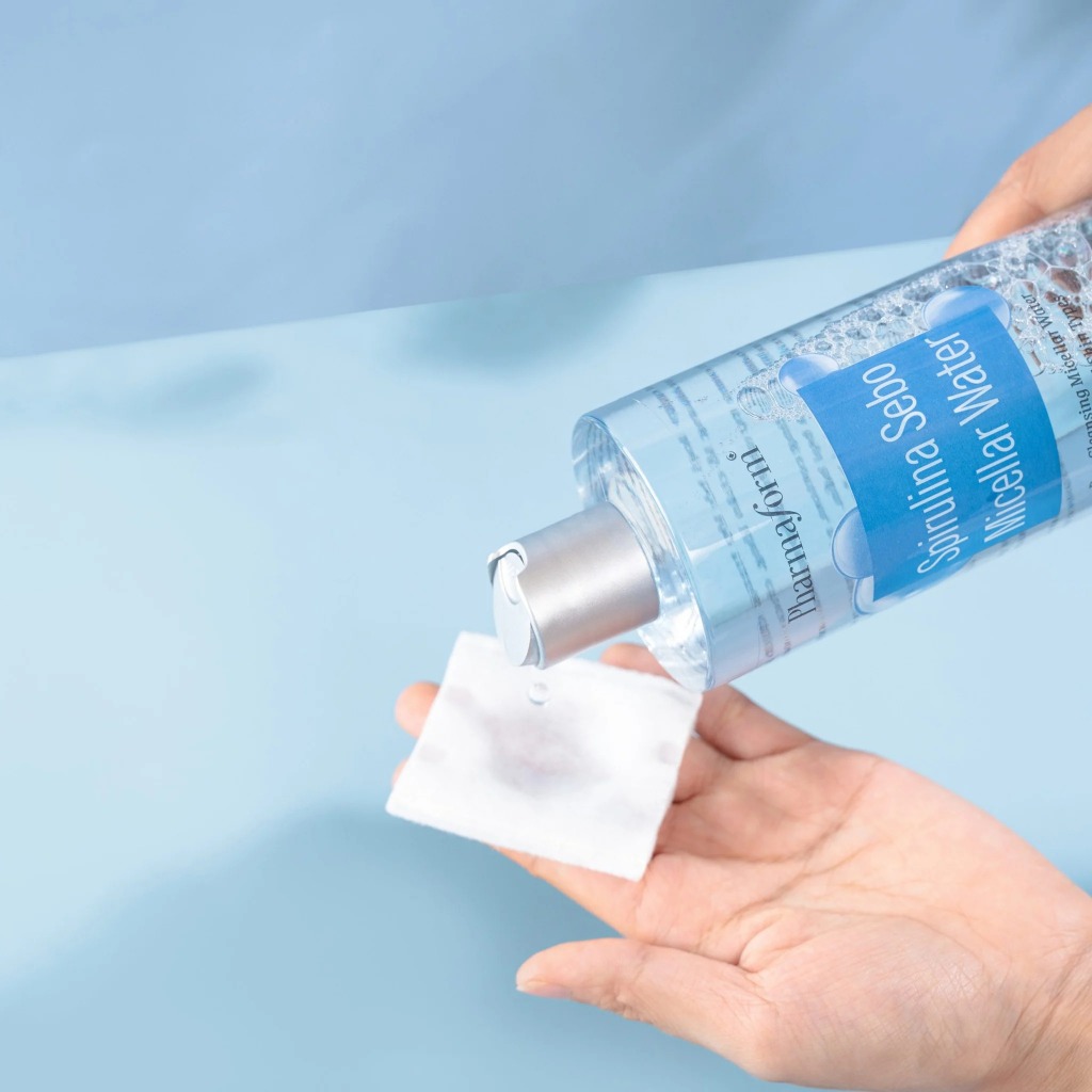 Nước Tẩy Trang Cho Da Dầu, Da Mụn Pharmaform Zinc Sebo Micellar Water
