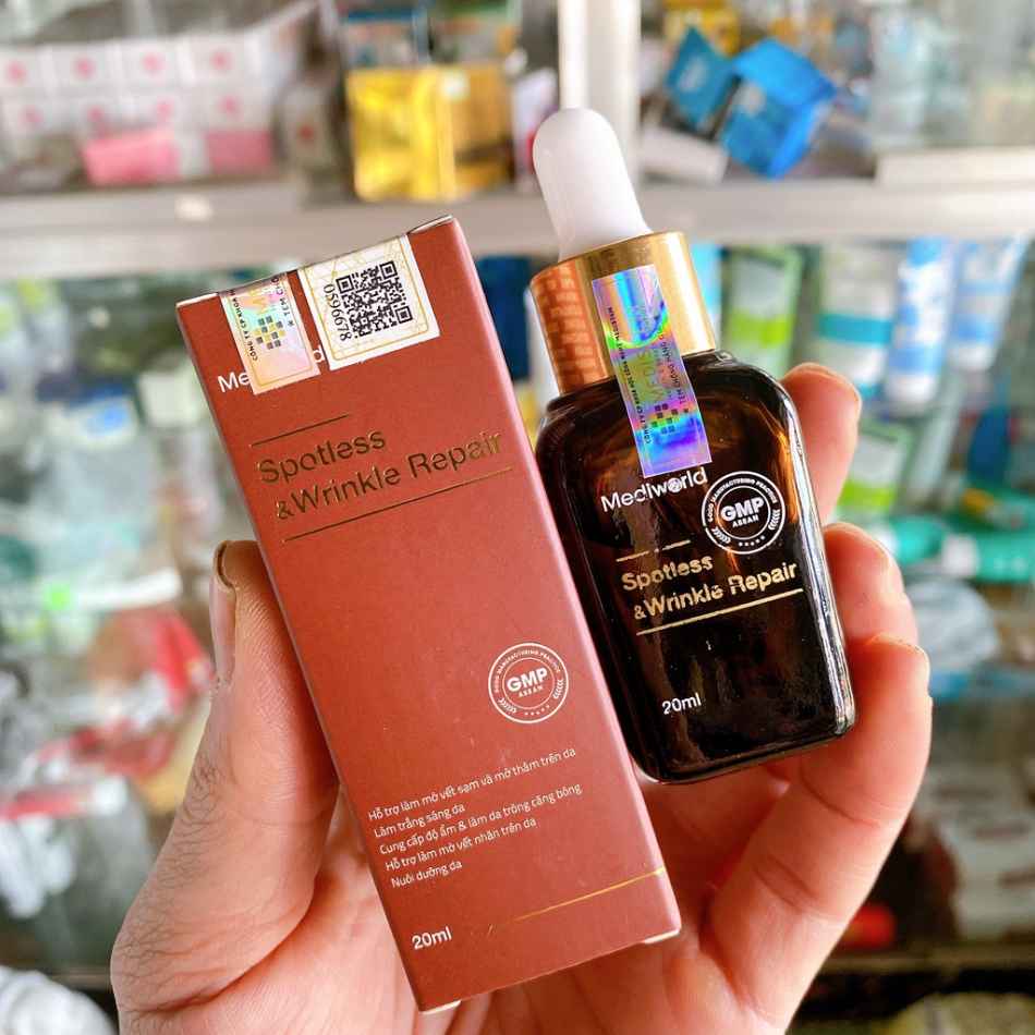 Serum hỗ trợ mờ thâm mắt, giảm nếp nhăn và dưỡng sáng Mediworld Spotless & Wrinkle Repair