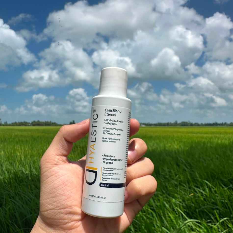 Toner hỗ trợ giảm mụn làm sạch bã nhờn Hyaestic BHA 2% Pore Refining