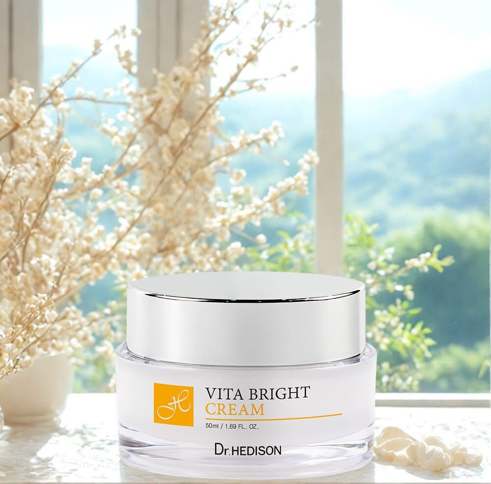 Kem-duong-trang-da-Dr-Hedison-Vita-Bright-Cream-50ml-_Kem dưỡng trắng da Dr.Hedison Vita – Bright Cream (50ml) 2.jpg